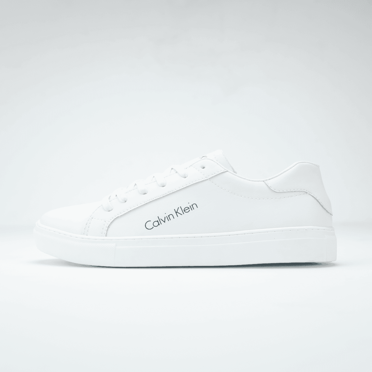 White Flat-Sneaker