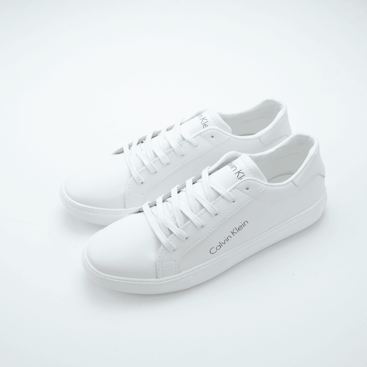 White Flat-Sneaker