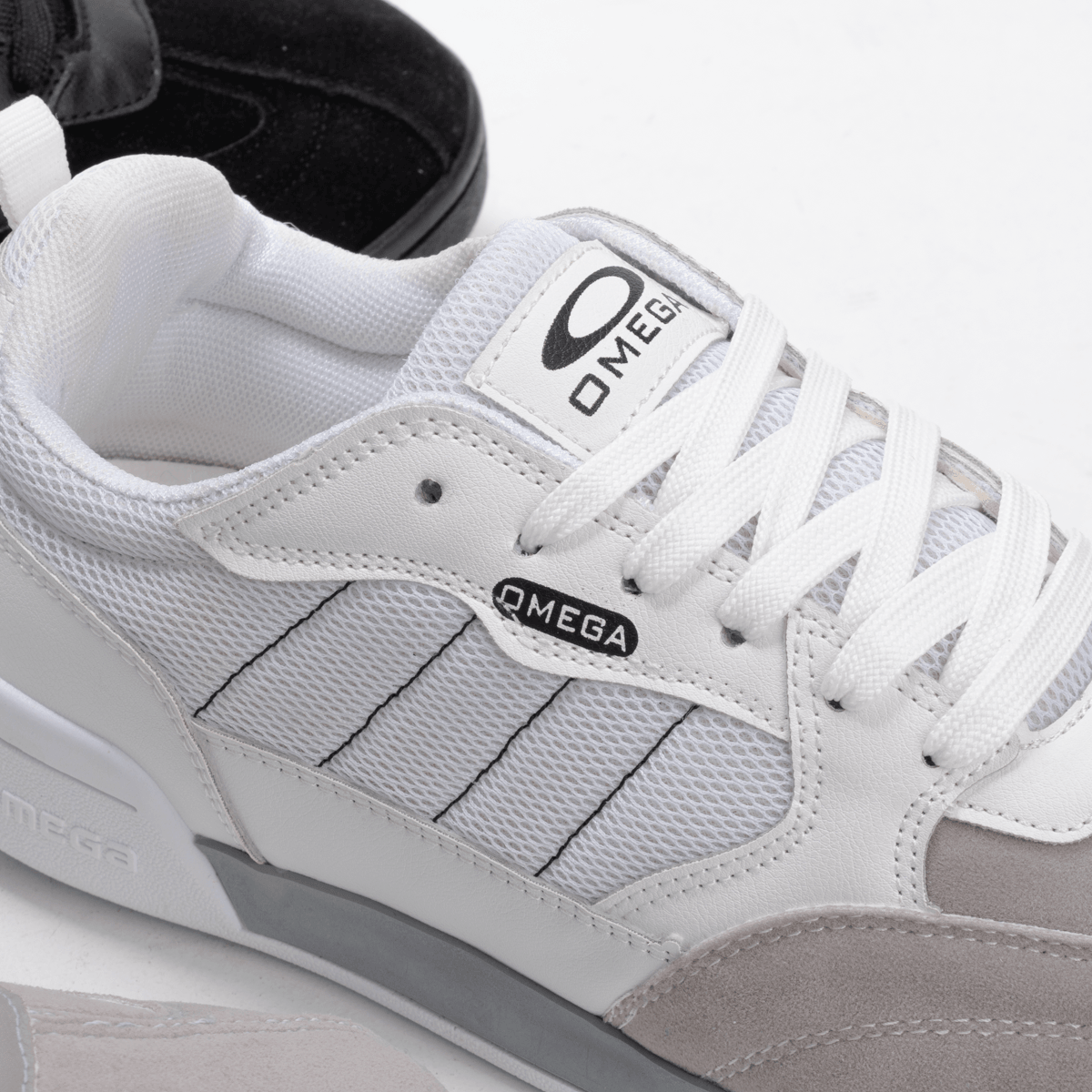 OMEGA SNEAKER