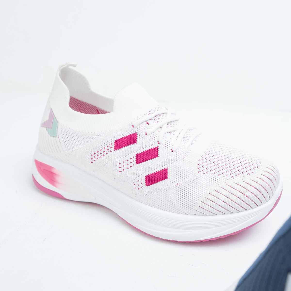 Trendy Women's Knit Running M&S - Store